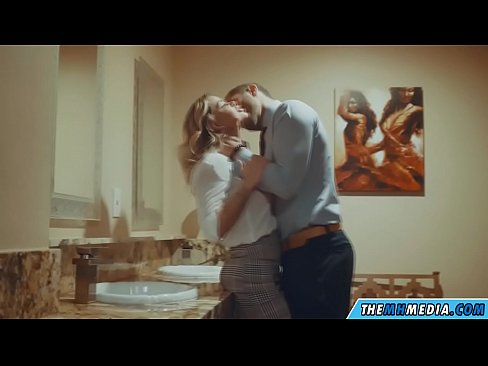❤️ Кога бујна русокоса ќе ве заведе во јавен тоалет ️❌ Порно видео на mk.sexvideosex.top ﹏